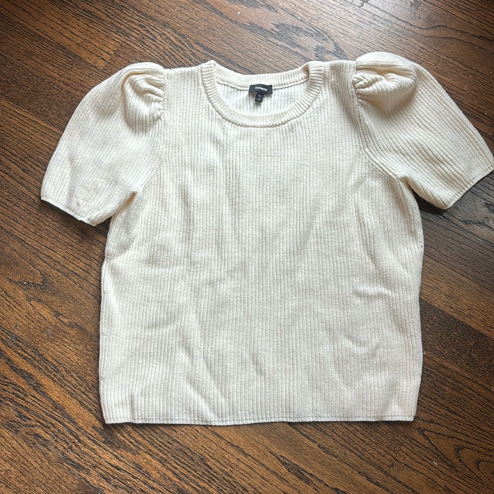 Ivory express short sleeve sweater